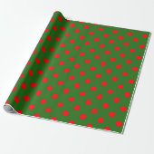 Red On Green Polka Dots Pattern Design  Cadeaupapier (Uitgerold)