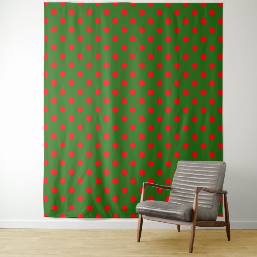 Red On Green Polka Dots Pattern Design Wandkleed (In situ)