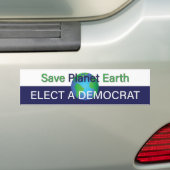 Red onze groene planeet Aarde; kies een democraat Bumpersticker (Op auto)