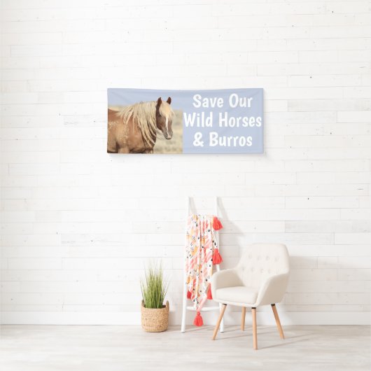 Red onze wilde paarden 2,5 x 6 spandoek (Insitu)