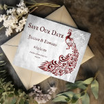 Red Peacock Leaf Vine sparen de datum aankondiging<br><div class="desc">Personaliseer een unieke huwelijksaankondiging met een Red Peacock Leaf Vine Save the Date. Het aankondigingsontwerp beschikt over een lichtgrijze grunge-achtergrond met een levendige rode pauw met een botanische verfraaiing van wijnstokken en tekst die u kunt personaliseren met uw trouwdatum details. Extra opslaan van de datum aankondiging beschikbaar voor dit ontwerp...</div>