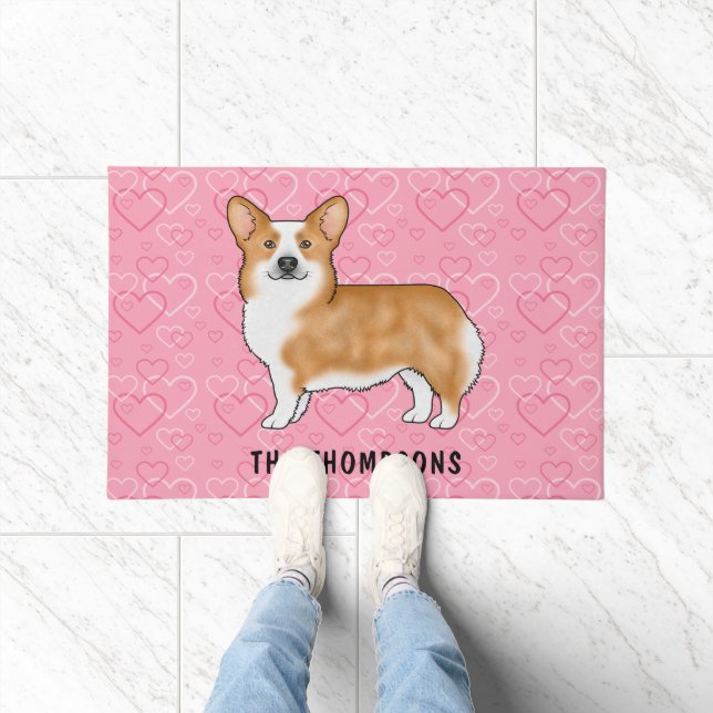 Red Pembroke Welsh Corgi op Pink Hearts met naam Deurmat (Binnen)