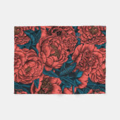 Red peony flowers and moths fleece deken (Voorkant (Horizontaal))