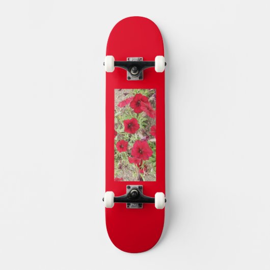 Red Petunias Persoonlijk Skateboard (Voorkant)