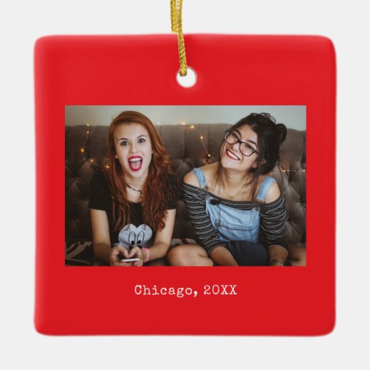 Red Photo Keepsake Christmas Keramisch Ornament (Voorkant)