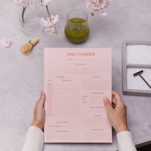 Red Pink Daily Planner & Tracker Notitieblok