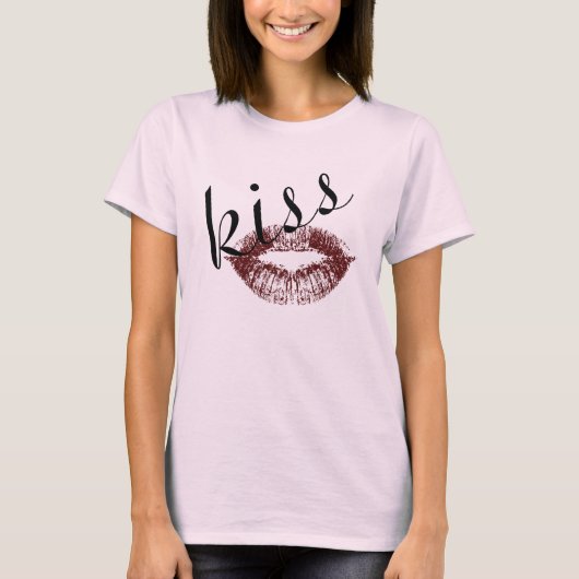 Red Pink Flirty Kiss T-shirt (Voorkant)