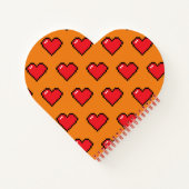Red Pixel Heart Pattern Notitieboek (Achterkant)