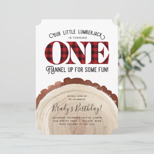 Red Plaid Lumberjack eerste verjaardag uitnodiging (Staand voorkant)