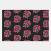 Red Poinsettia Christmas Flower On Black Inpakpapier Vel (Voorkant)