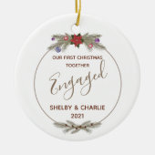 Red Poinsettia Wreate First Kerstmis Keramisch Ornament (Voorkant)