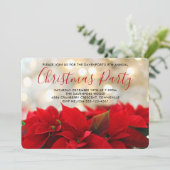Red Poinsettias met Gouden Bokeh-kerstuitnodiging Kaart (Staand voorkant)
