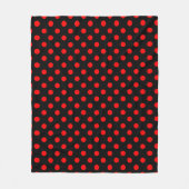 Red Polka Dots Pattern on Black Background Fleece Deken (Voorkant)