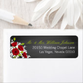 Red Poppies en Chalkboard Wedding Label (Insitu)