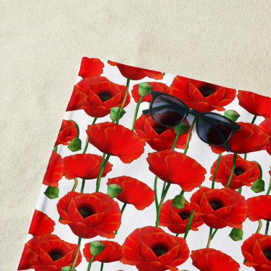 Red Poppies Floral Pattern Strandlaken (In situ)