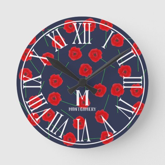 Red Poppy Flowers & Navy Blue | Gezinsmonogram Ronde Klok (Voorkant)