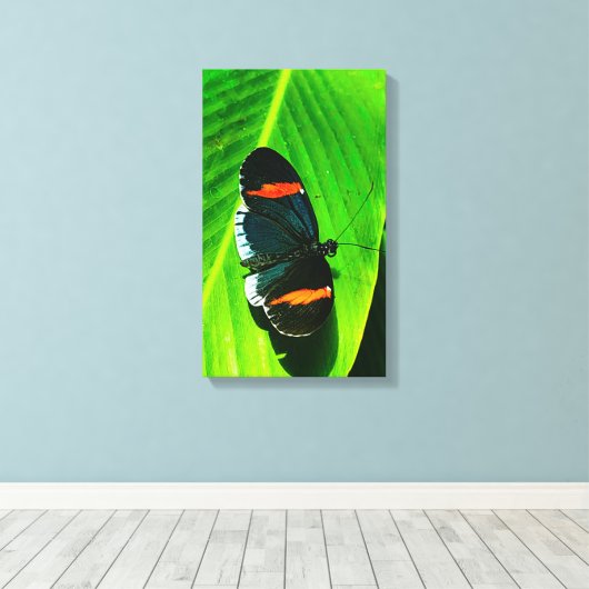 Red Postman Canvas Afdruk (Insitu (Houten vloer))