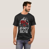 Red Pset Grumpy Beer Matching Pajama Family T-shirt (Voorkant volledig)