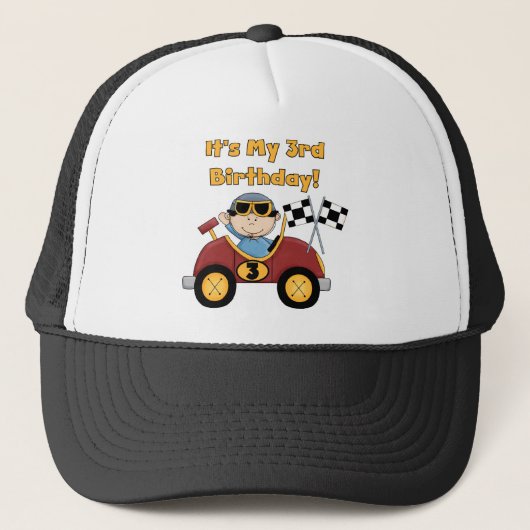 Red Race Car 3rd Birthday Tshirts en cadeaus Trucker Pet (Voorkant)
