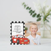 Red Race Car Black White, gecheckt op zaterdag Dan Feestdagenkaart (Staand voorkant)