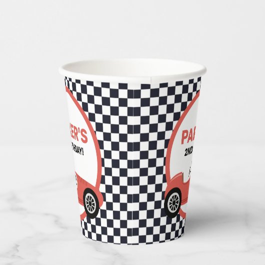 Red Race Car Racing Birthday Papieren Bekers (Rechts)