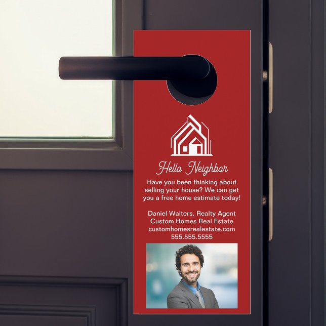 Red Real Estate Company Advertising Realtor Deurhanger (Creator heeft geüpload)