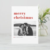 Red Retro Bold Typografie Merry Kerstfoto Feestdagenkaart (Staand voorkant)