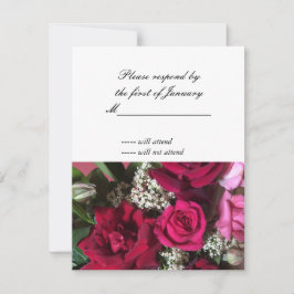 Red Rose Bouquet RSVP Reply Kaart