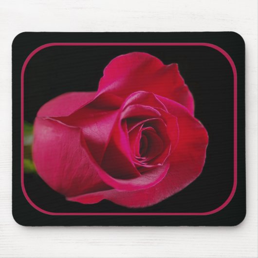Red Rose Bud Mousepad Muismat (Voorkant)
