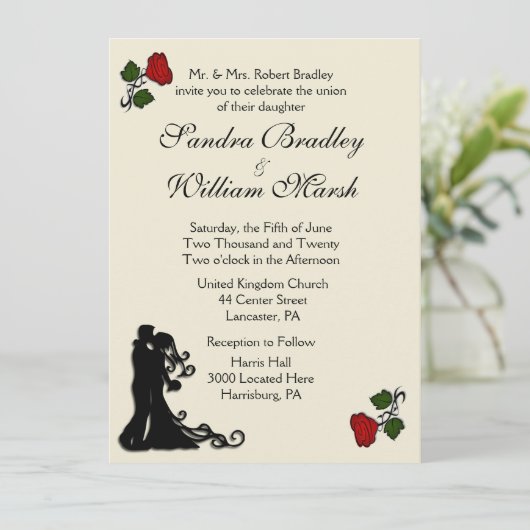 Red Rose Cream Wedding Invitation Kaart (Staand voorkant)