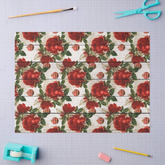 Red Rose en kerstversieringen op houtontkoppeling Tissuepapier (Craft)