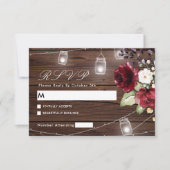 Red Rose Flowers Rustic Wood Wedding RSVP Card (Voorkant)