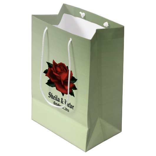 Red Rose Gothic Wedding Personalized Medium Cadeauzakje (Voorkant Gekanteld)
