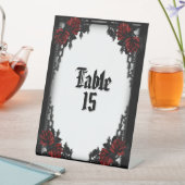 Red Rose Gothic White Reclamebord Met Voetstuk (Insitu)