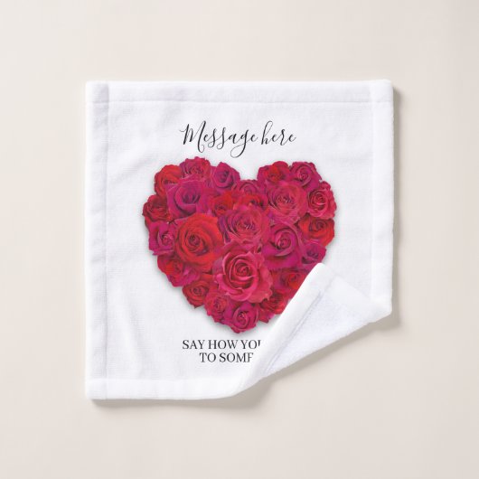 Red Rose Heart Romantic Floral Custom Text Bad Handdoek (Wasdoekje)