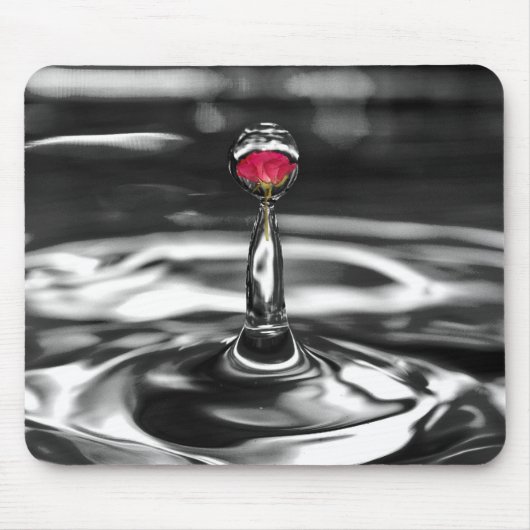 Red Rose in Droplet Muismat (Voorkant)