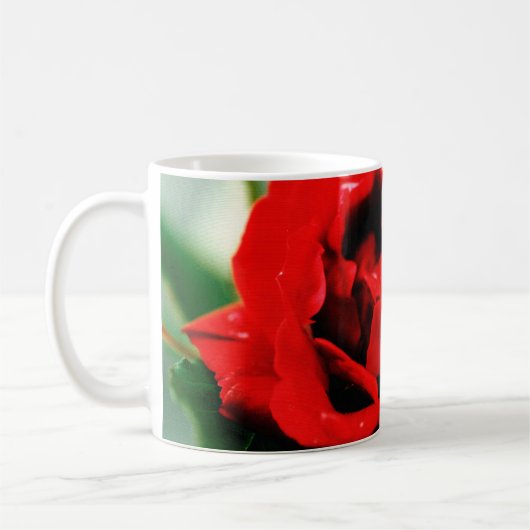 Red Rose met dauwdruppels Koffiemok (Links)
