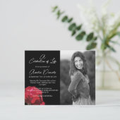 Red Rose op Black Celebration of Life Kaart (Staand voorkant)