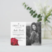 Red Rose op White Celebration of Life Kaart (Staand voorkant)