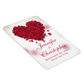 Red Rose Petals Love Heart Save the Date Magneet (Rechterzijde)