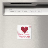 Red Rose Petals Love Heart Save the Date Magneet (Insitu (Vaatwasser))