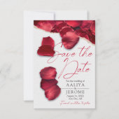 Red Rose Petals Save the Wedding Date Invitation Kaart (Voorkant)