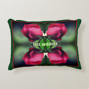 Red Rosebud Bending Abstract gepersonaliseerd Accent Kussen