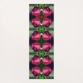 Red Rosebud Bending Abstract gepersonaliseerd Yogamat (Achterkant)