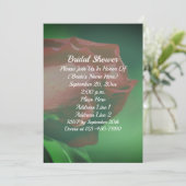 Red Rosebud Floral Bridal Shower  Kaart (Staand voorkant)