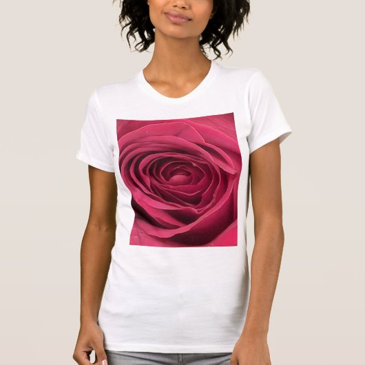 Red Rosebud T-shirt (Voorkant)