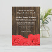 Red Roses Barn Wood Wedding Kaart (Staand voorkant)