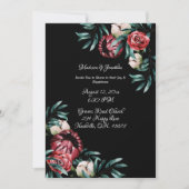 Red Roses Black Background Elegant Script Wedding Kaart (Voorkant)