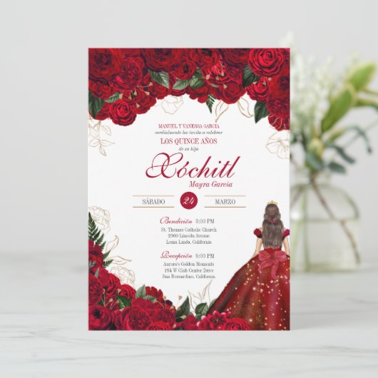 Red Roses Elegant Floral Beauful Quinceanera Kaart (Staand voorkant)