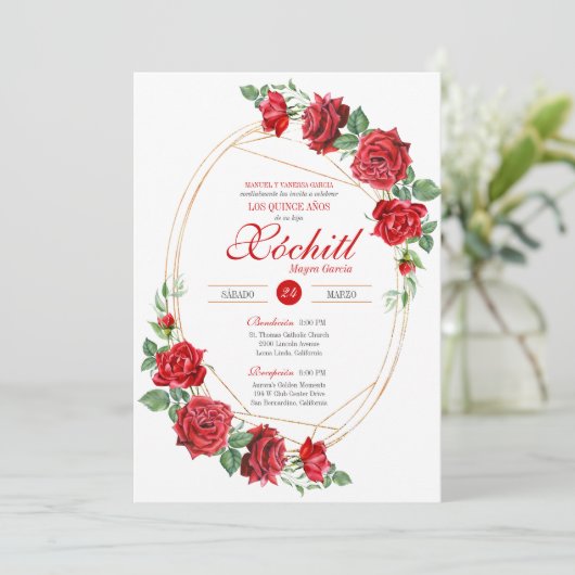 Red Roses Elegant Luxury Quinceanera Kaart (Staand voorkant)